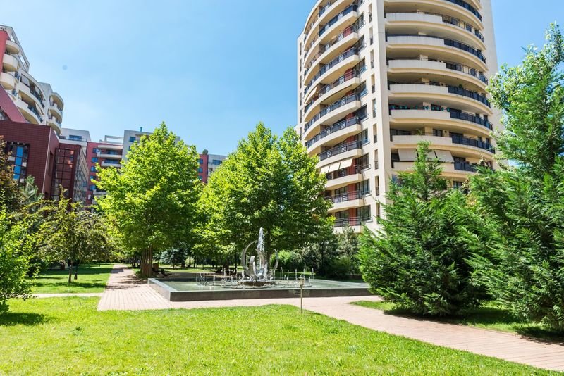 Floreasca, 2010 Residential Central Park, 3 camere 141 mp, 2 Bai, Parcare