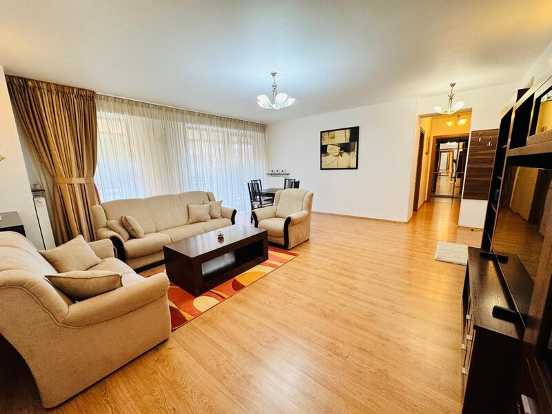 Floreasca, 2010 Residential Central Park, 3 camere 141 mp, 2 Bai, Parcare